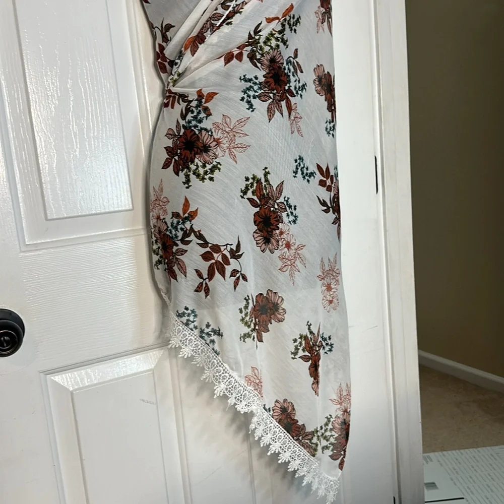 Torrid Floral Light Weight Scarf Body Wrap